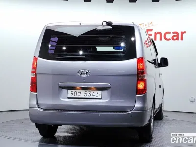 2015 Hyundai Starex 5-Seater VAN, фото 4, лот 10161277