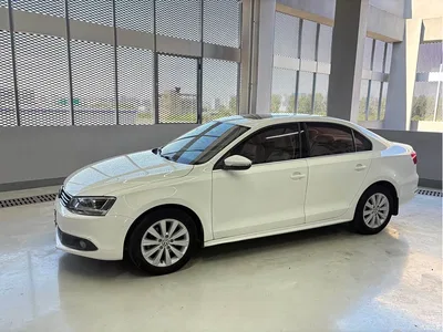 2014 Volkswagen Sagitar 1.6L Automatic Comfort, фото 1, лот 10416192