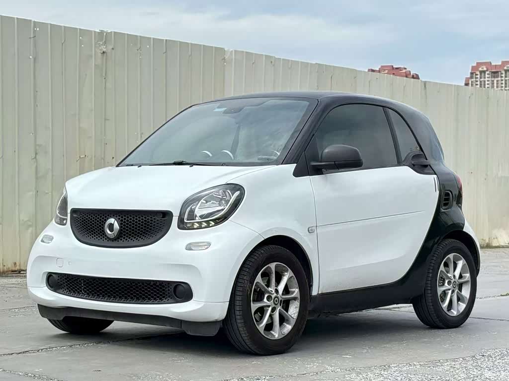 2017 smart fortwo 1.0L 52kW Hardtop Beloved Special Edition, фото 1, лот 11223088