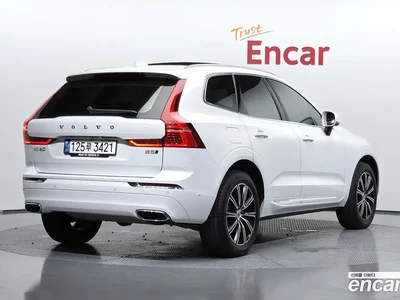 2021 Volvo XC60 B5 Inscription, фото 1, лот 10205657