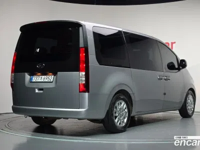 2022 Hyundai Staria L3.5 Tourer 11-Seater, фото 2, лот 10803071