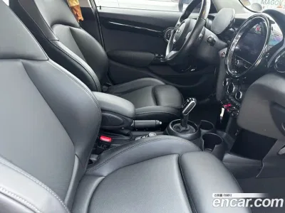 2022 Mini Cooper 5-Door Classic Plus, фото 3, лот 10222455