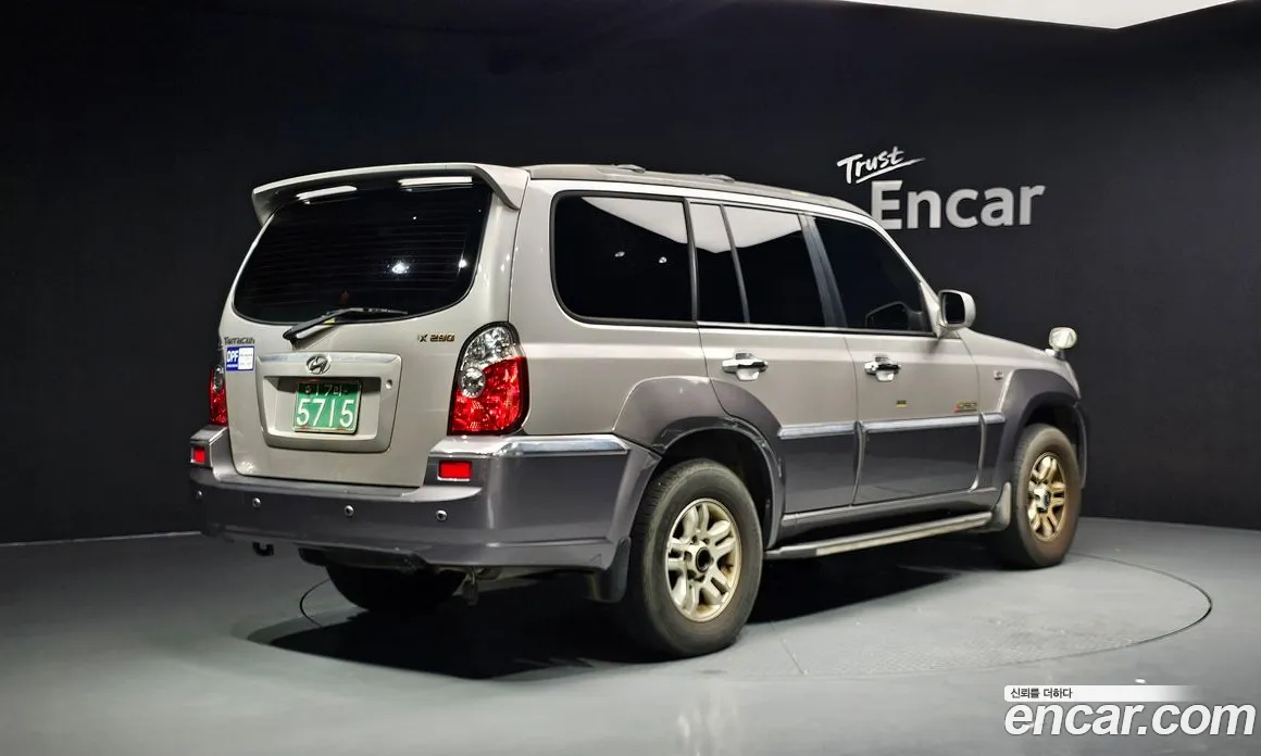 2004 Hyundai Terracan 4WD JX290 Gold, фото 2, лот 10138971