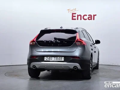 2019 Volvo V40 D3, фото 4, лот 10123489
