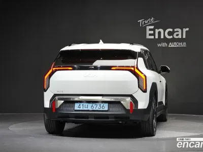 2025 Kia EV3 Standard 2WD, фото 3, лот 10423367