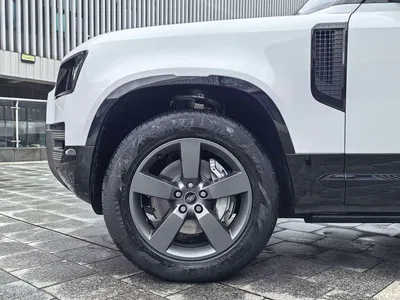 2025 Land Rover Defender 110 3.0T P400 -Dynamic HSE, фото 4, лот 10336589