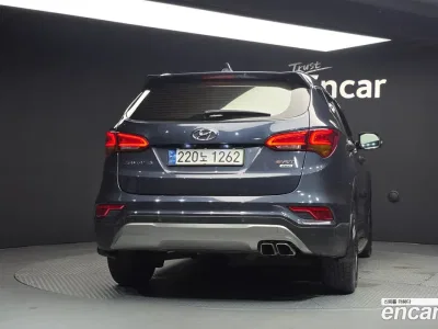 2016 Hyundai Santafe Diesel 2.0 4WD, фото 4, лот 10517339