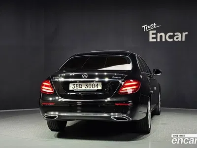 2017 Mercedes-Benz E-Class E220d 4MATIC Exclusive, фото 4, лот 10210331