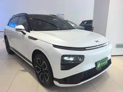 2025 XPeng G9 625 Long Range Max, фото 4, лот 10377506