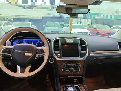 2016 Chrysler 300C (Import) 3.0L Beyond Edition, фото 4, лот 11566160