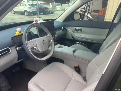 2026 Leapmotor A10, фото 4, лот 11169637