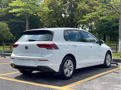 2021 Volkswagen Golf 200TSI DSG, фото 4, лот 10419293