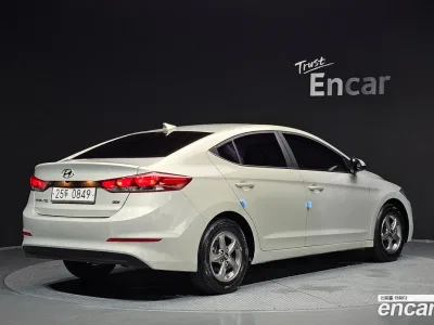 2017 Hyundai AVANTE 1.6 GDI Smart, фото 2, лот 10112398