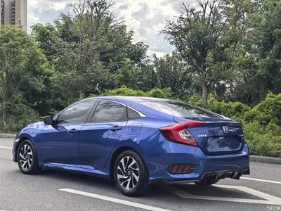 2016 Honda Civic 220TURBO CVT Luxury Edition, фото 4, лот 10675474
