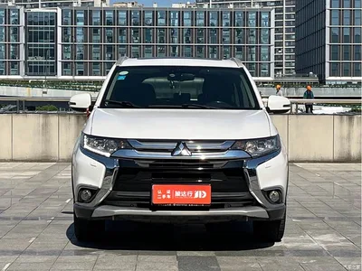 2016 Mitsubishi Outlander 2.4L 4WD Elite Edition 5-seater, фото 2, лот 11583046