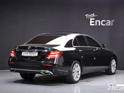 2017 Mercedes-Benz E-Class E300 Exclusive, фото 1, лот 10052564