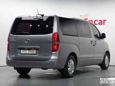 2019 Hyundai Starex Van 5-Seater, фото 1, лот 10161051
