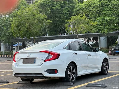 2016 Honda Civic 220TURBO CVT Premium Edition, фото 4, лот 11222823