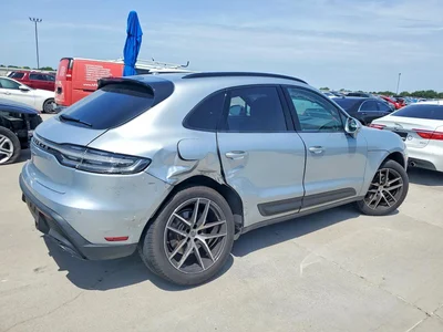 2025 PORSCHE MACAN BASE, фото 3, лот 10666030