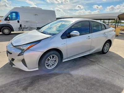 2017 TOYOTA PRIUS TWO, фото 1, лот 11240569
