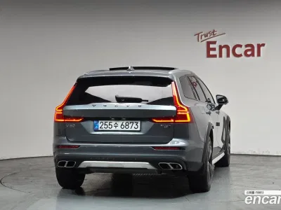 2020 Volvo V60 T5 Pro AWD, фото 3, лот 10115866