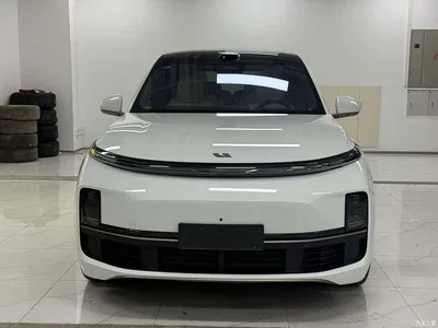 2025 Li Auto Li Xiang L9 Ultra Smart Renewal Edition, фото 2, лот 10825159
