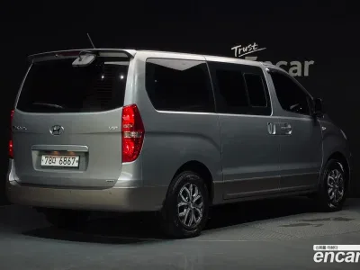 2016 Hyundai Starex 4WD 11-Seater Wagon, фото 1, лот 10192299
