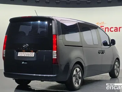 2023 Hyundai Staria Tourer 11-Seater, фото 2, лот 10110662