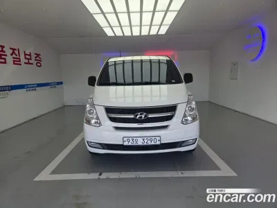 2016 Hyundai Starex 5-Seater VAN, фото 1, лот 10675065