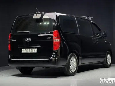 2017 Hyundai Starex 5-Seater VAN, фото 2, лот 10281682