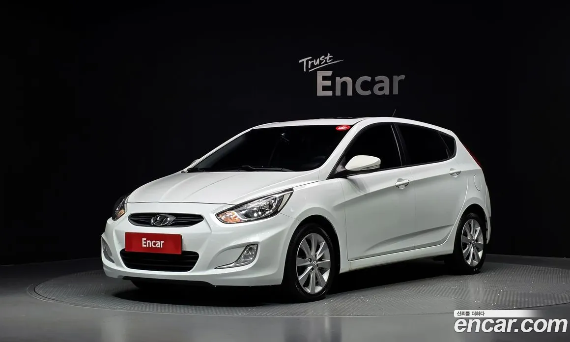 2013 Hyundai Accent Diesel WIT 1.6 VGT Premier, фото 1, лот 10639949