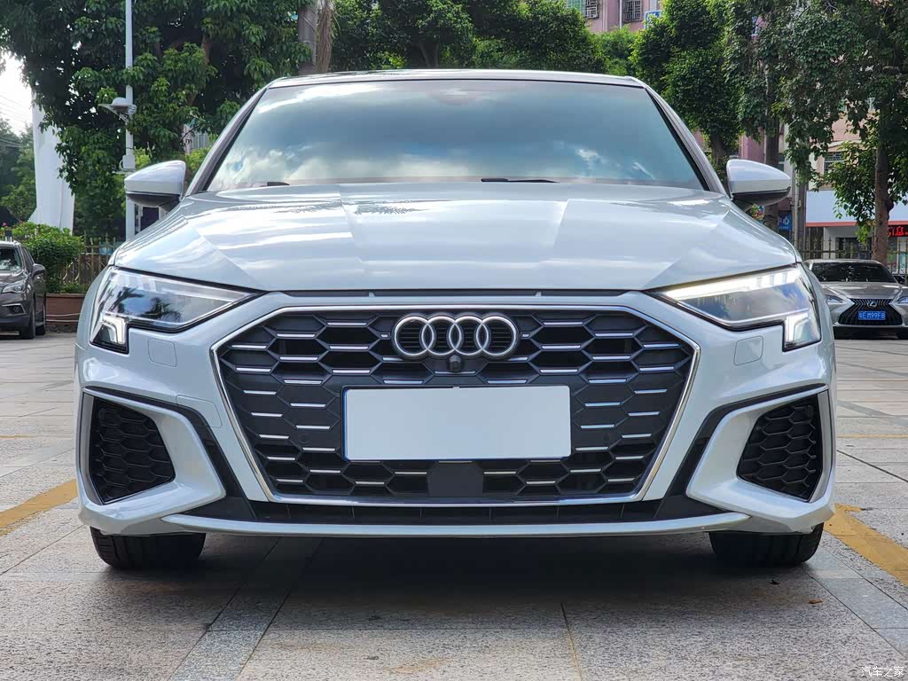 2022 Audi A3 Sportback 35 TFSI Style Sport, фото 2, лот 11211498