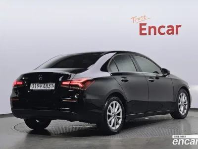 2020 Mercedes-Benz A-Class A220 Sedan, фото 1, лот 10038014