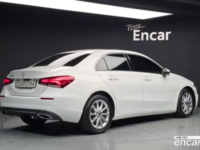 2020 Mercedes-Benz A-Class A220 Sedan, фото 2, лот 11020364