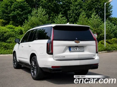 2023 Cadillac Escalade 6.2 ESV, фото 2, лот 10035079