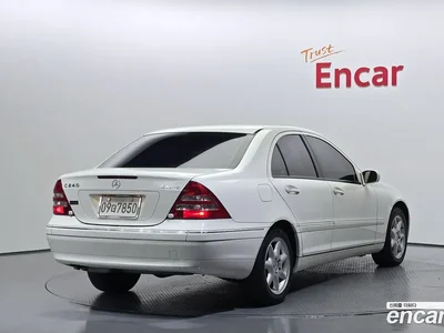 2004 Mercedes-Benz C-Class C240 4MATIC, фото 1, лот 10041856