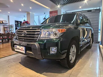 2012 Toyota Land Cruiser 4.6L Automatic VX-R, фото 1, лот 10297040