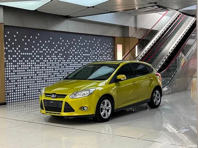 2012 Ford Focus Hatchback 1.6L Manual Trend, фото 1, лот 10298397