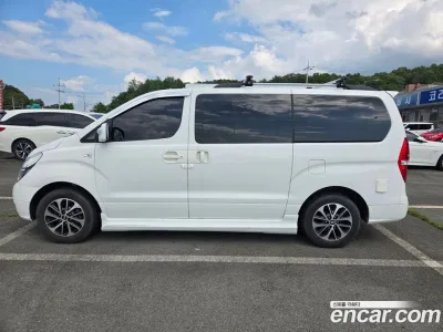 2016 Hyundai Starex 4WD Camping car, фото 1, лот 10191506
