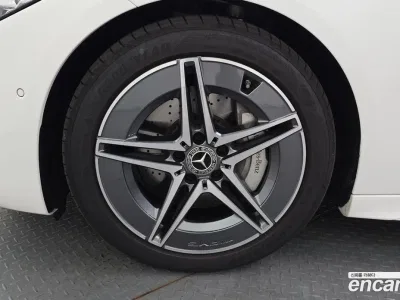 2025 Mercedes-Benz C-Class C200 AMG Line, фото 4, лот 10043168