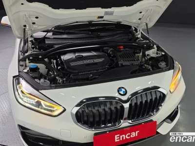 2024 BMW 1-Series 120i Sports, фото 4, лот 10038338