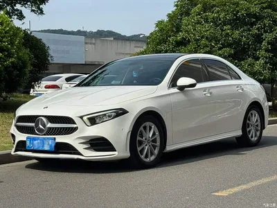 2019 Mercedes-Benz A-Class A 200 L Sport Sedan, фото 1, лот 10283332