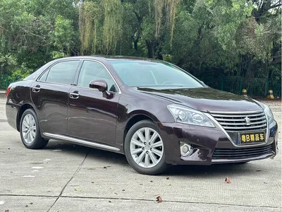 2012 Toyota Crown 2.5L Royal Leather Edition, фото 3, лот 10299872