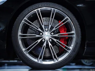 2013 Aston Martin DB9 6.0L Coupe, фото 3, лот 10895162