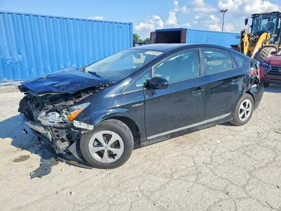 2014 TOYOTA PRIUS THREE, фото 1, лот 10529941