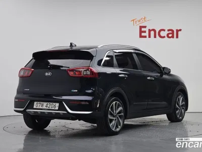 2018 Kia Niro Prestige, фото 2, лот 11444957