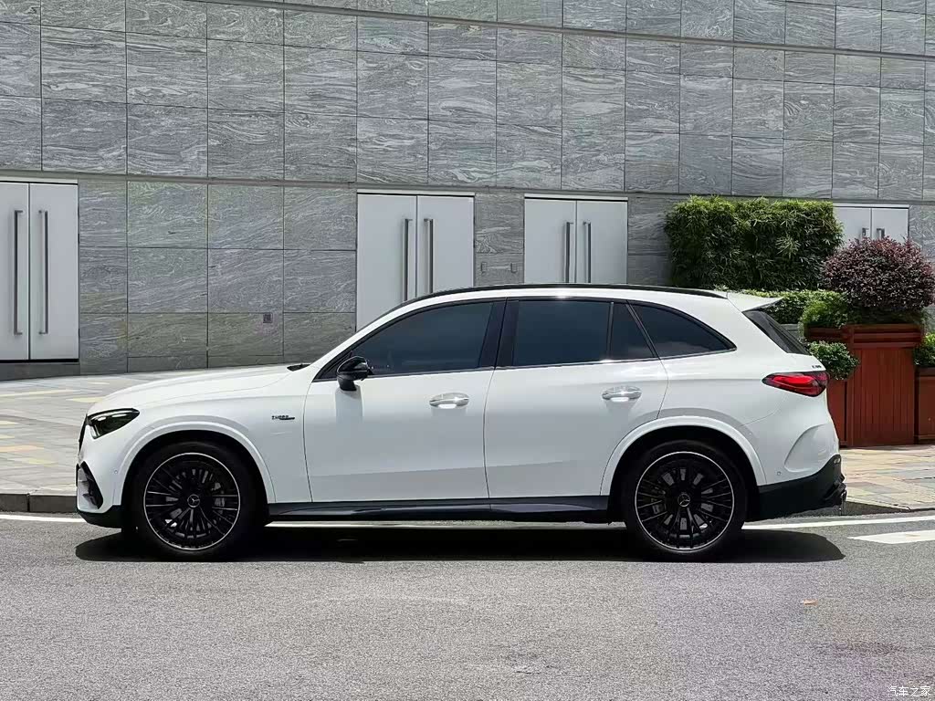2025 Mercedes-Benz GLC AMG AMG GLC 43 4MATIC, фото 3, лот 11194970