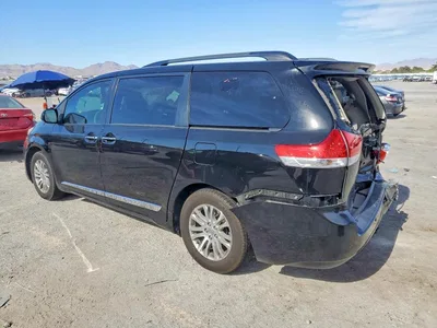 2014 TOYOTA SIENNA XLE 8-PASSENGER, фото 2, лот 10554487