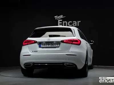 2022 Mercedes-Benz A-Class A220 Hatchback, фото 4, лот 10162528