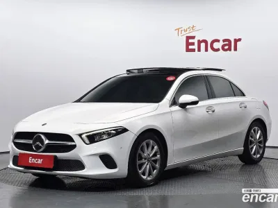2020 Mercedes-Benz A-Class A220 Sedan, фото 1, лот 10162211